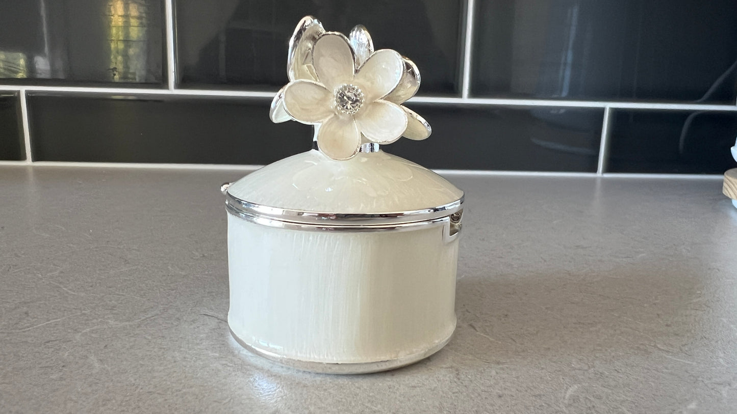 Daisy & Butterfly Trinket Box