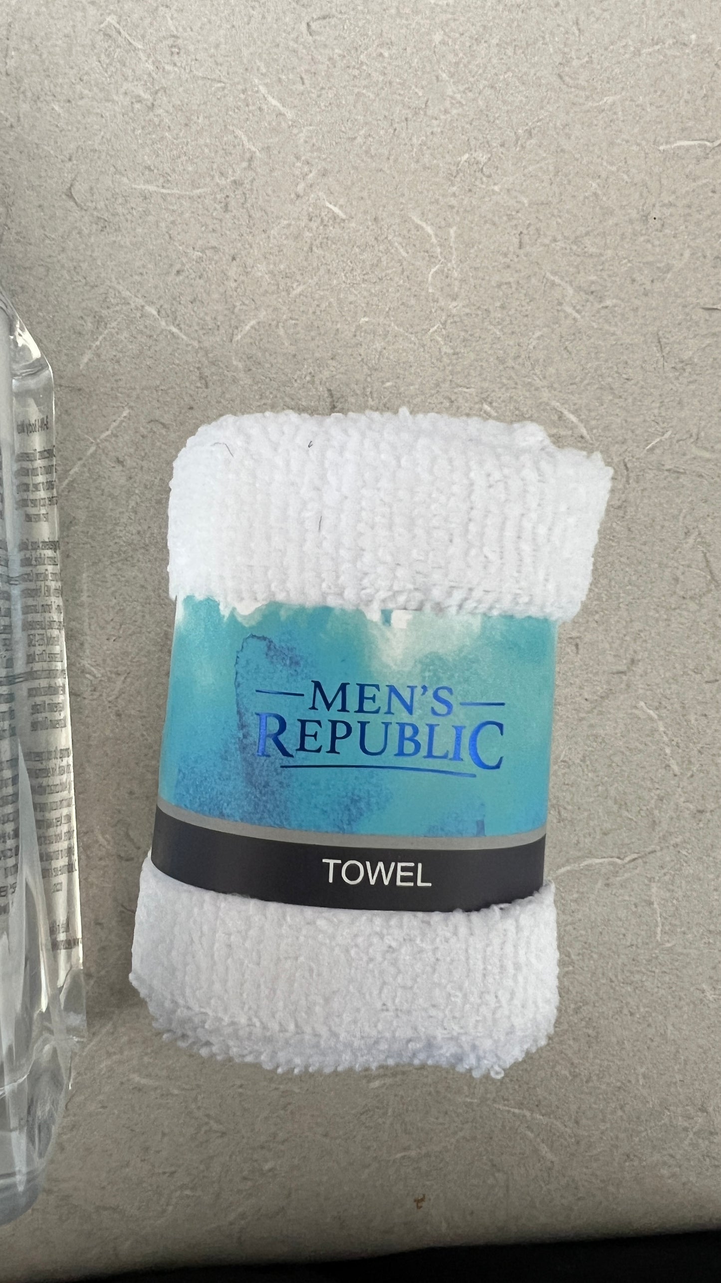 Men's Republic Grooming Kit in Toiletry Bag - 3pc Body Wash