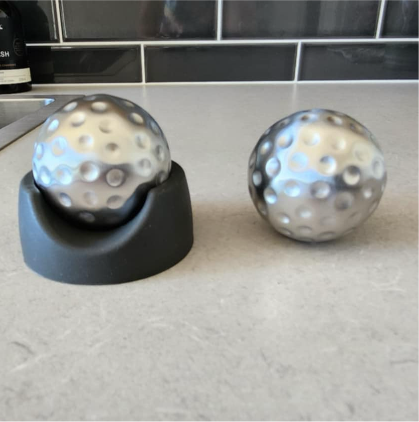 Men's Republic Ice Cubes Golf Ball - 2 Pieces