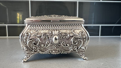 Beatrix Jewellery Box